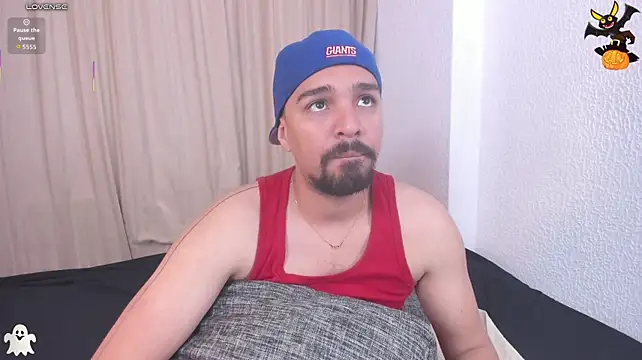 Pokazy przed kamerką – max_ed