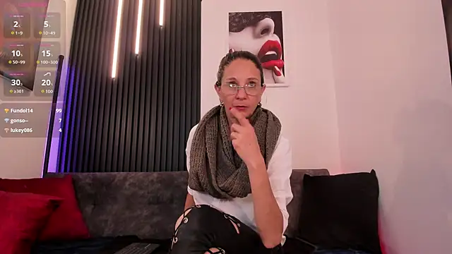 Meredith_hut Chat XXX in diretta