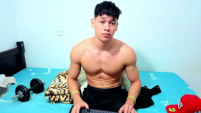 Luke_Muscle 在線直播表演