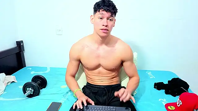 Luke_Muscle Webcam-Show