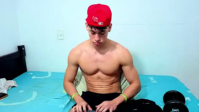Luke_Muscle 在線直播表演