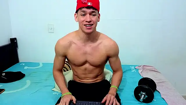 Luke_Muscle Webcam-Show
