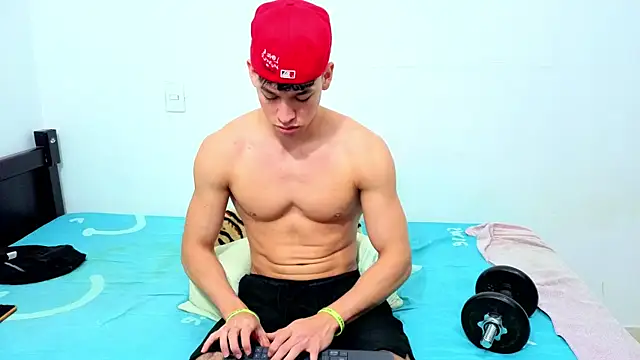 Luke_Muscle 在線直播表演