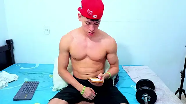 Luke_Muscle – Kamerová šou