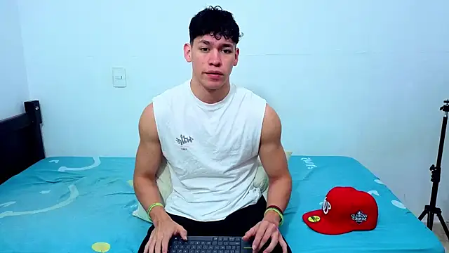 Luke_Muscle 在線直播表演