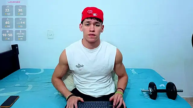 Luke_Muscle Webcam-Show