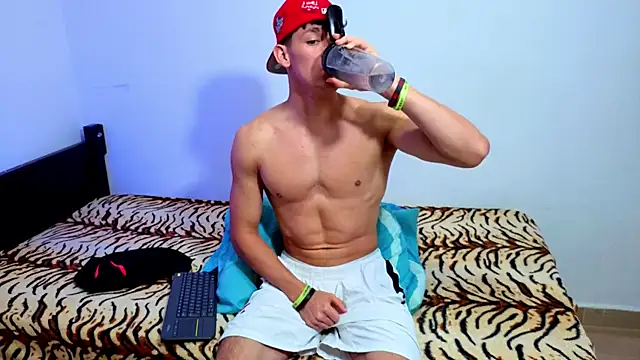 Luke_Muscle Pertunjukan Webcam