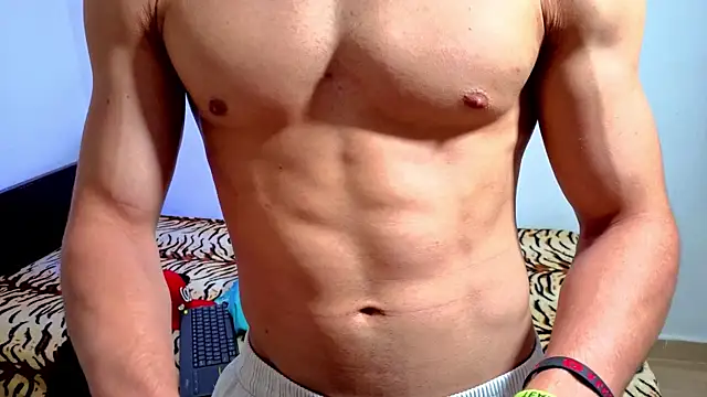 Luke_Muscle 网络视讯表演