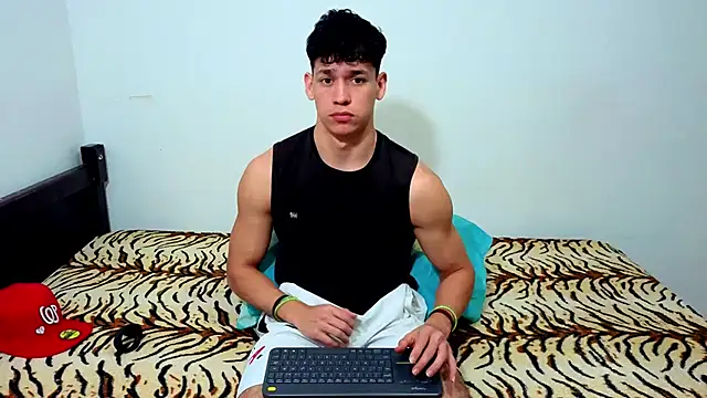 Luke_Muscle – webcam-show
