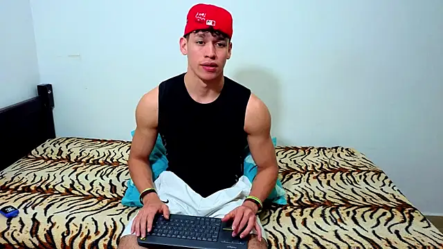 Luke_Muscle 在線直播表演