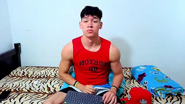 Luke_Muscle 在線直播表演
