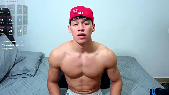 Pokazy przed kamerką – Luke_Muscle