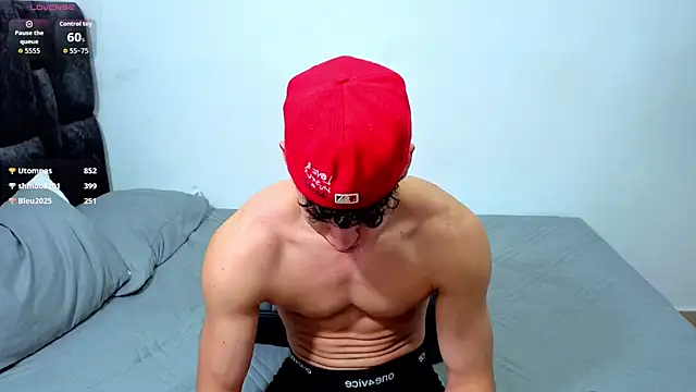 عرض كام Luke_Muscle