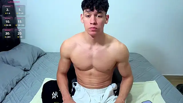 Luke_Muscle 网络视讯表演