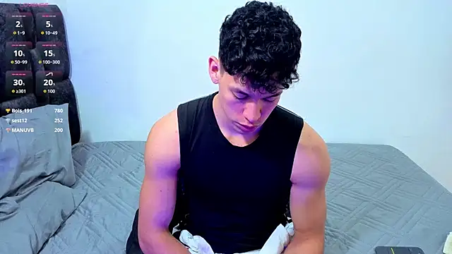 Pertunjukan Kamera Web Luke_Muscle
