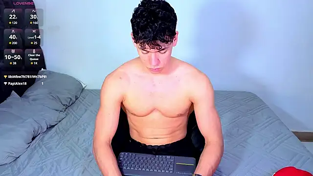 הופעת וובקאם של Luke_Muscle