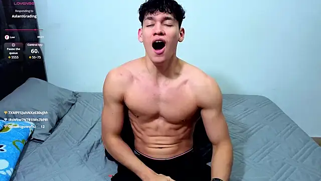 Luke_Muscle 网络视讯表演