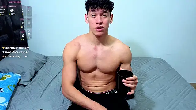 Luke_Muscle Pertunjukan Webcam
