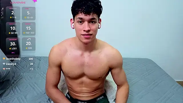 Luke_Muscle webcam show