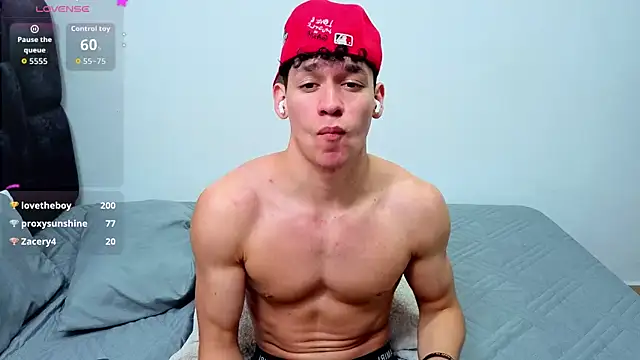 Luke_Muscleのウェブカメラショー