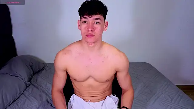 Luke_Muscle Webcam-Show