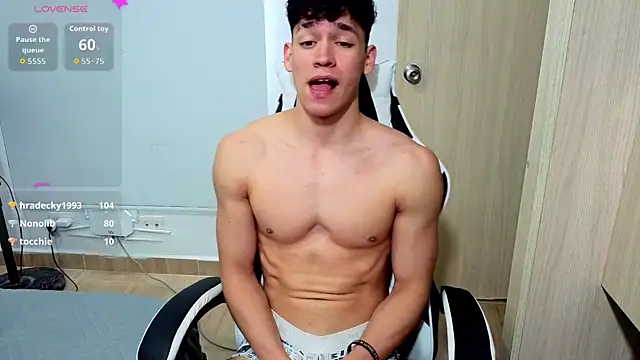 Luke_Muscle Pertunjukan Webcam