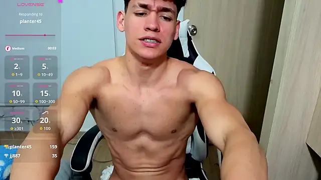 عرض كام Luke_Muscle