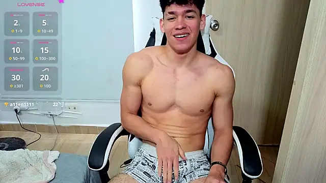 Luke_Muscle 在線直播表演