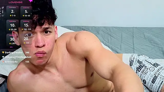 โชว์เว็บแคมของ Luke_Muscle