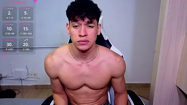 Luke_Muscle 在線直播表演
