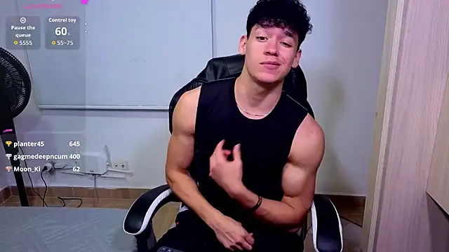 Luke_Muscle 网络视讯表演