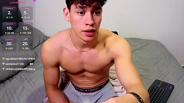 Luke_Muscle ওয়েবক্যাম শো