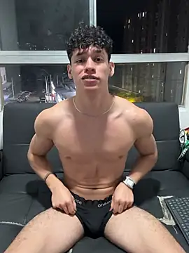 Luke_Muscle Pertunjukan Webcam