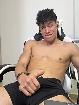 Luke_Muscle 在線直播表演