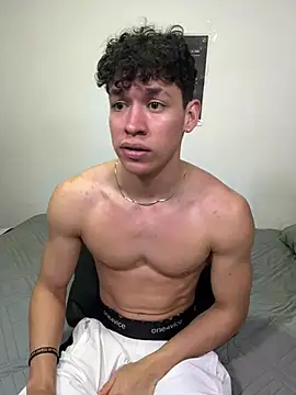 Luke_Muscle Adlı Modelin Web Kamerası Şovu