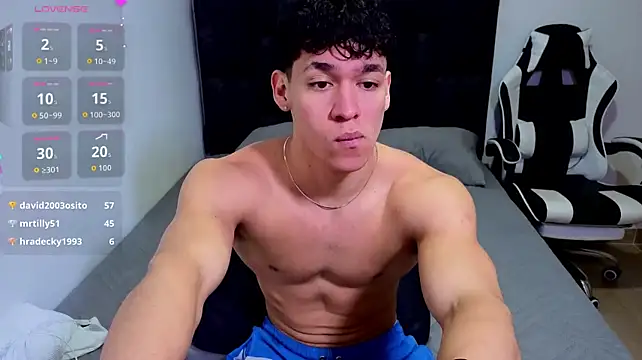Luke_Muscleのウェブカメラショー