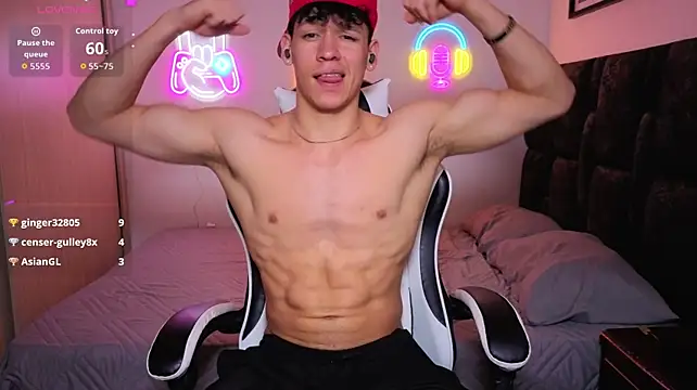 Luke_Muscle webkamerás műsora