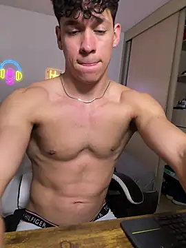 عرض كام Luke_Muscle