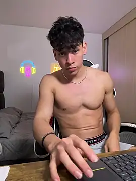 Luke_Muscle 在線直播表演