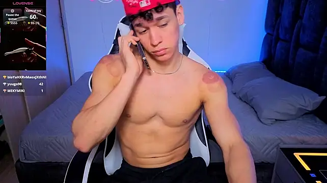 Luke_Muscle 网络视讯表演