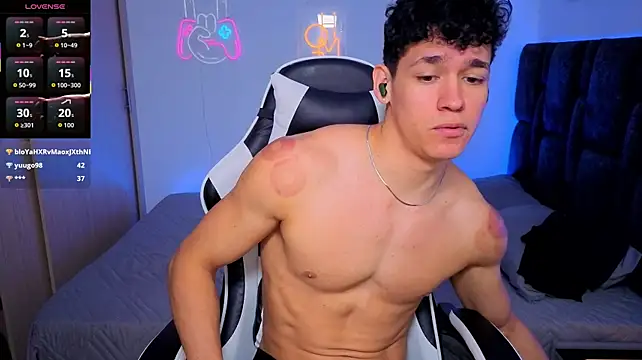 Luke_Muscle 网络视讯表演