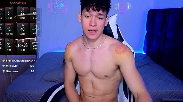 عرض كام Luke_Muscle