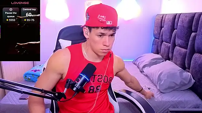 โชว์เว็บแคมของ Luke_Muscle