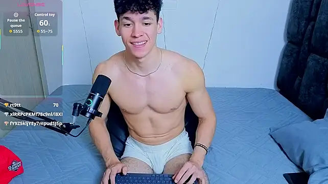 โชว์เว็บแคมของ Luke_Muscle