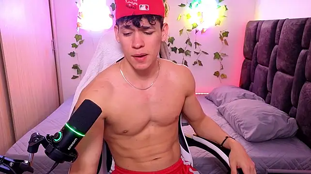 Luke_Muscle 在線直播表演