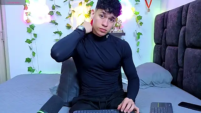 عرض كام Luke_Muscle
