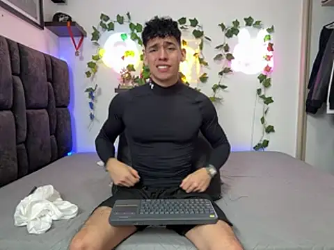 Luke_Muscle 网络视讯表演