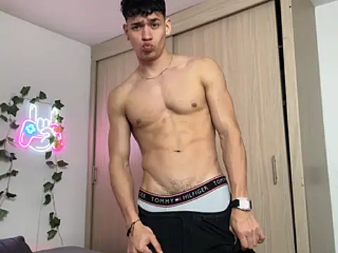Luke_Muscle 网络视讯表演