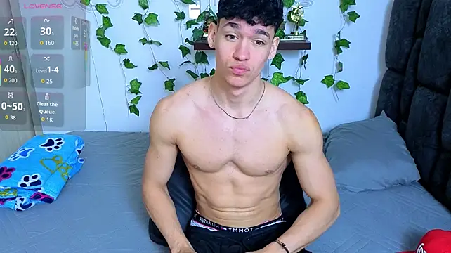 Luke_Muscleのウェブカメラショー