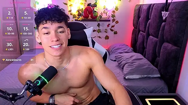 عرض كام Luke_Muscle